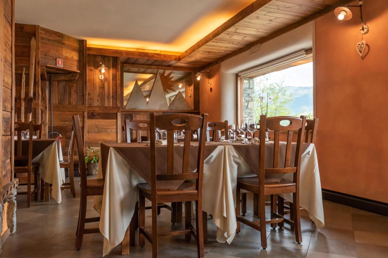 Caprice Des Neiges - Torgnon Hotel Exterior photo