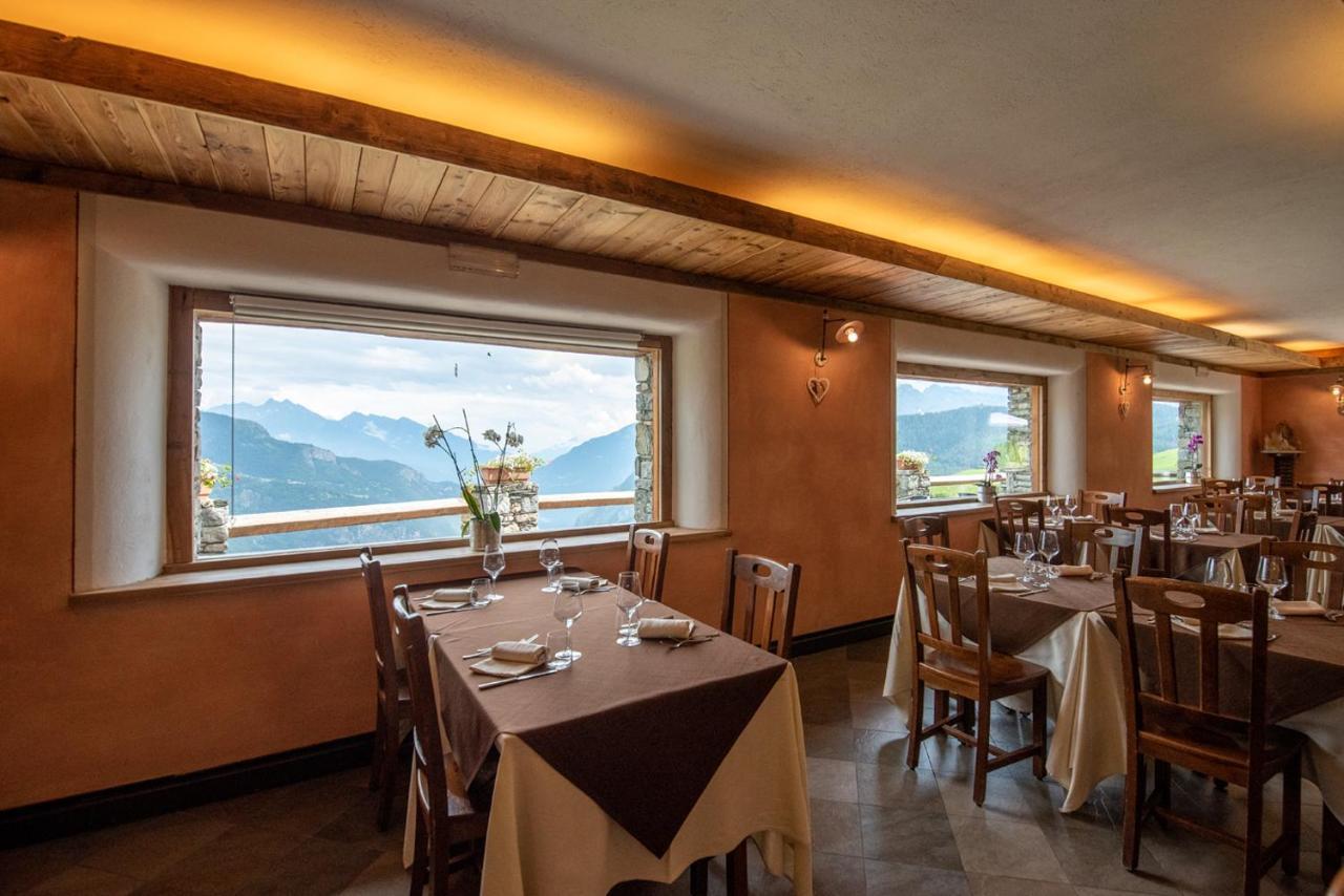 Caprice Des Neiges - Torgnon Hotel Exterior photo