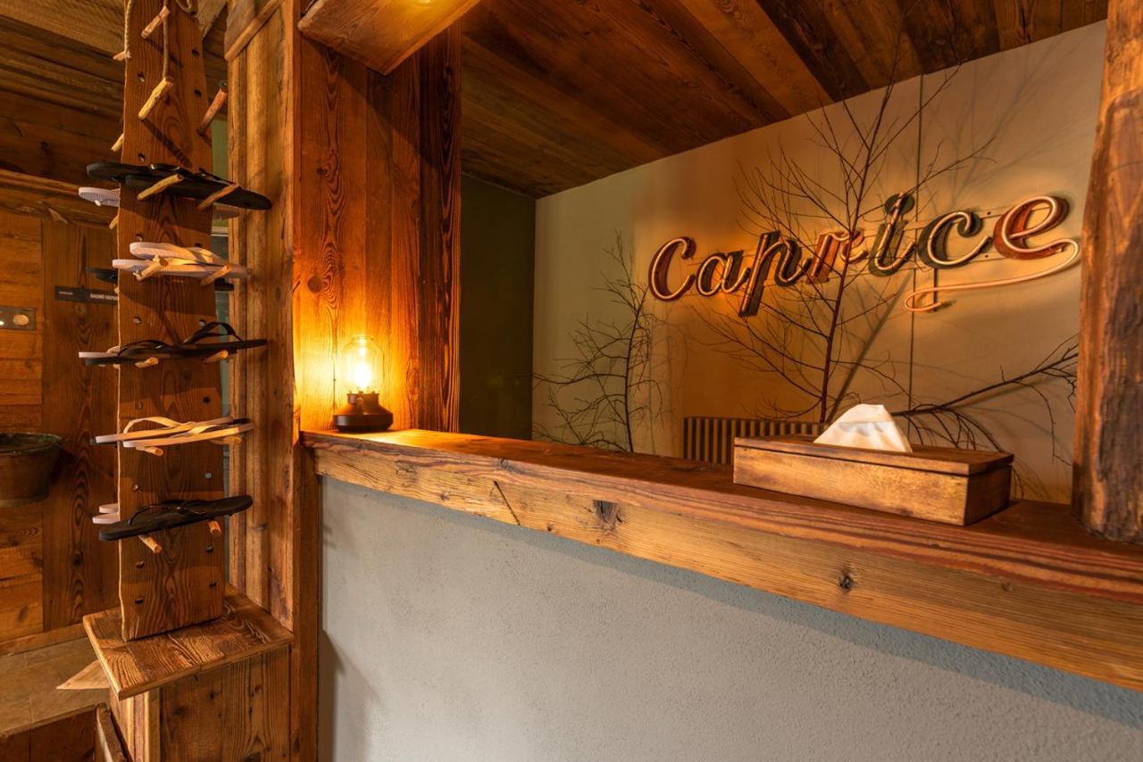 Caprice Des Neiges - Torgnon Hotel Exterior photo